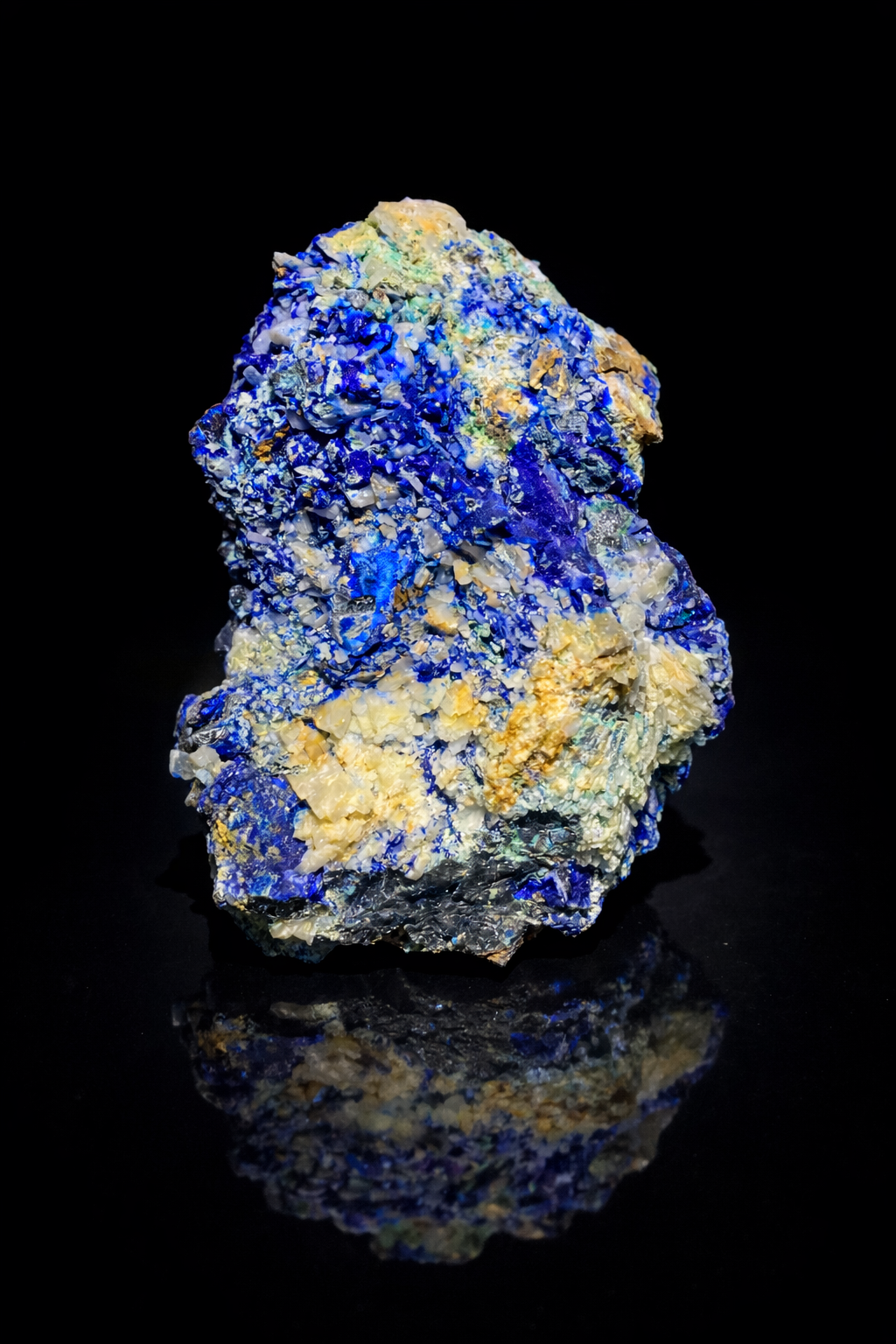 Azurite de Les cèdres, Saint Laurent le Minier, Gard (30), Occitanie, France — associé à Baryte, Bournonite, Malachite — 11x7x4 — 510 g — réf. JMAZLC1 — Cu₃(CO₃)₂(OH)₂, Carbonates, système monoclinique, bleu azur, bleu profond, dureté 3, 5 à 4 — découvert 2023